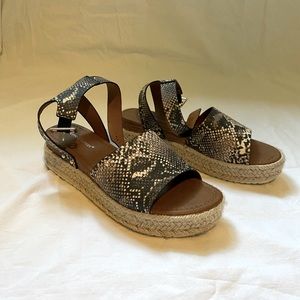 Pierre dumas snake skin wedges